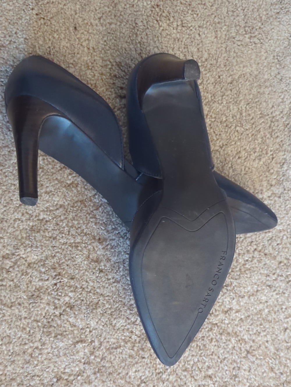 Franco Sarto Pointed Toe Heels in Navy Blue - Picture 5 of 5
